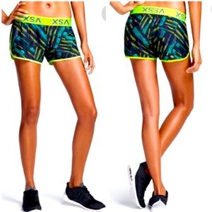 Victoria’s Secret VSX SPORT Women’s Size M Black Neon Green Player Run Shorts